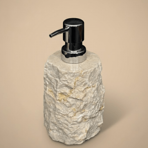 Gros plan du distributeur de savon en marbre blanc avec finition artisanale